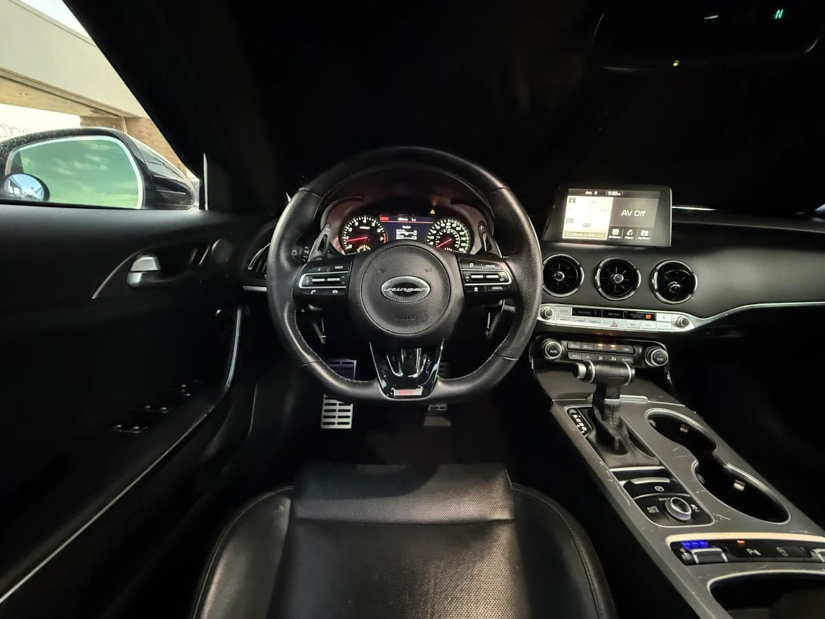Used 2020 Kia Stinger GT1 RWD image 53