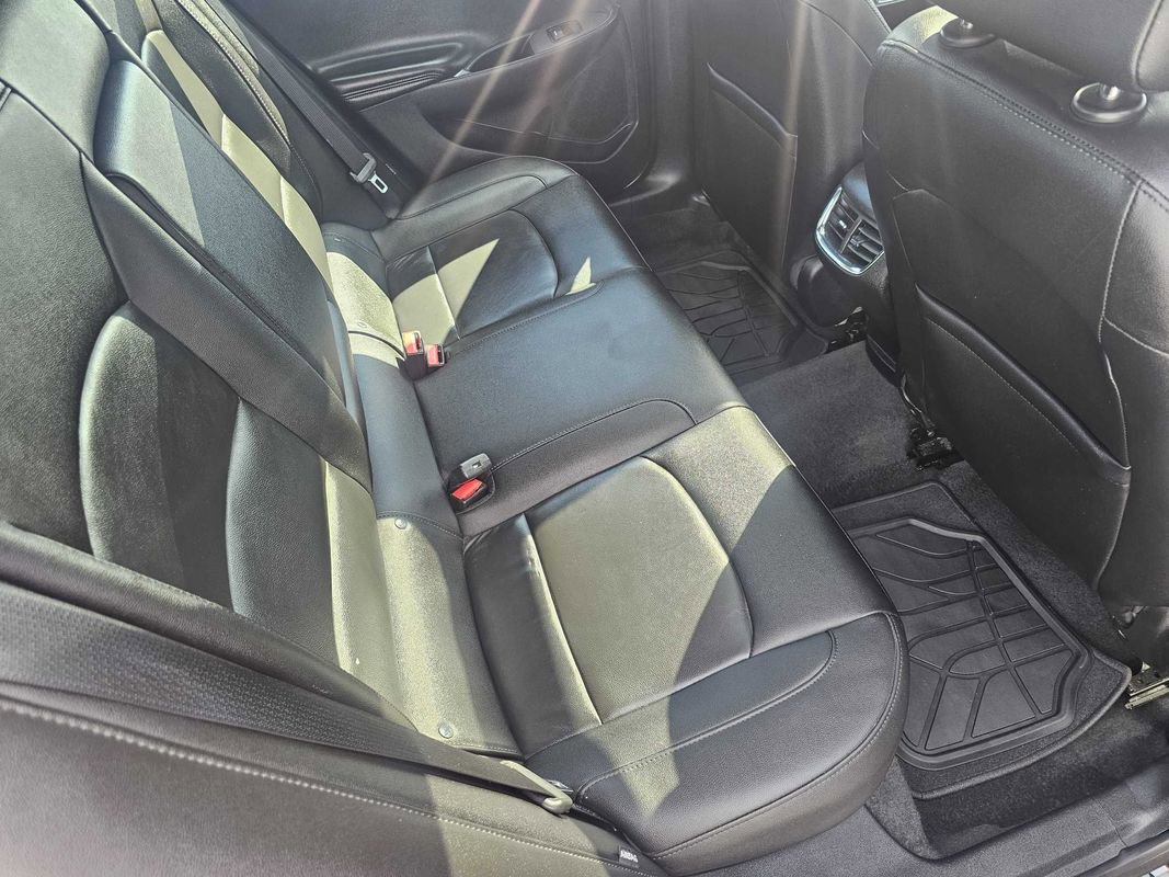 Used 2019 Chevrolet Malibu LT w/ Leather Package image 23