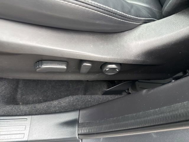 Used 2020 Subaru Forester Touring image 29