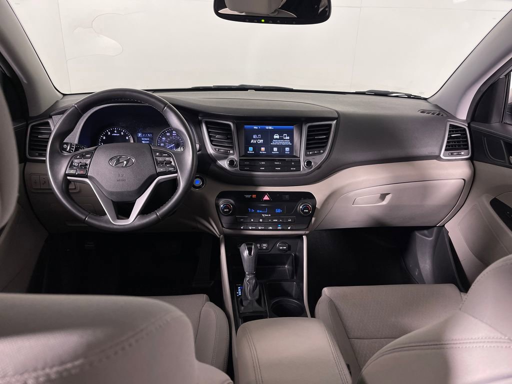 Used 2018 Hyundai Tucson Value w/ Cargo Package FWD image 14