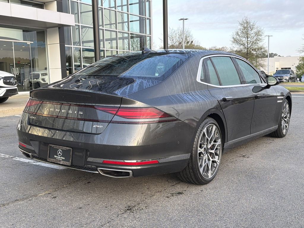 Used 2024 Genesis G90 3.5T image 3