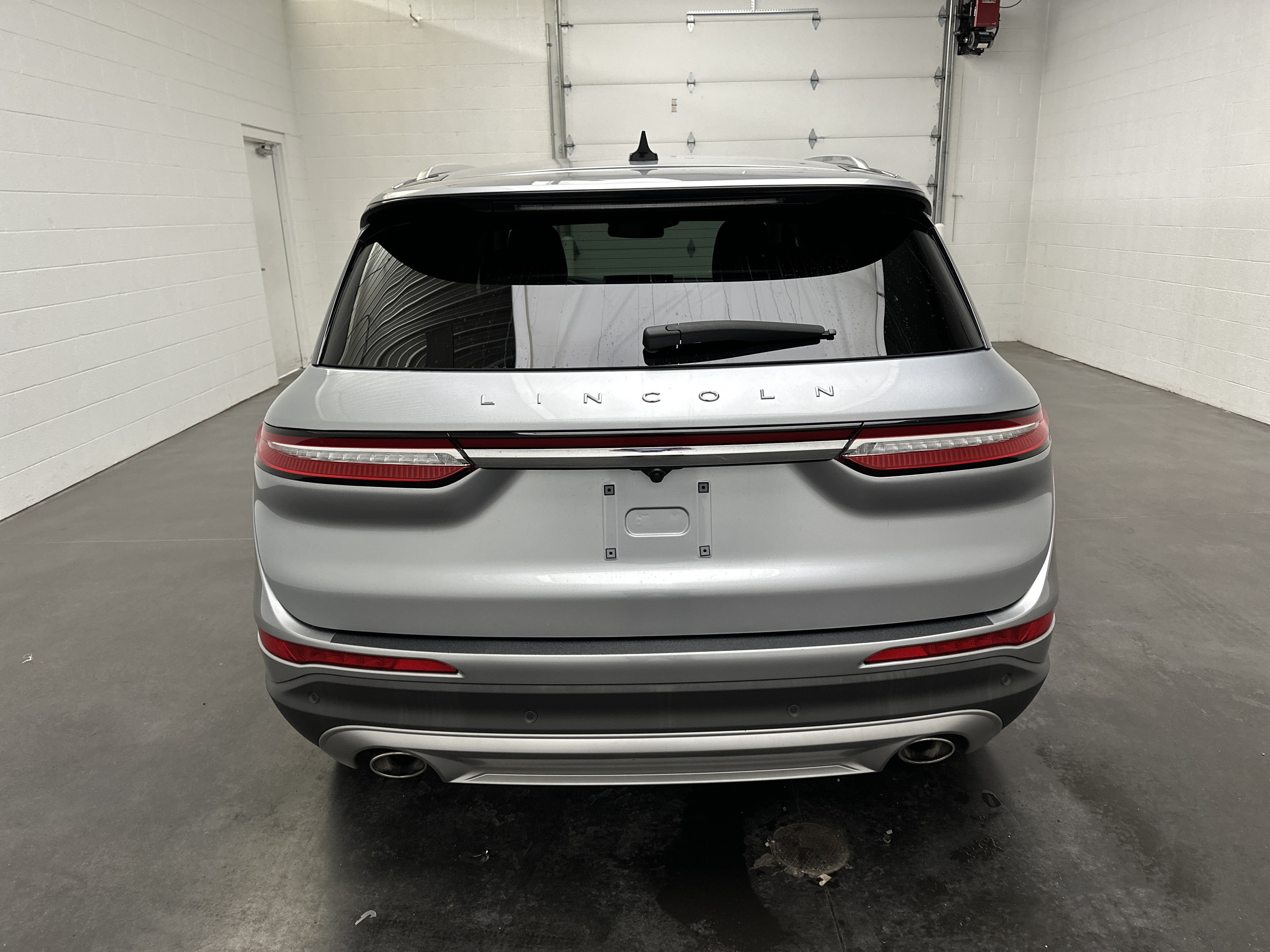 Used 2023 Lincoln Corsair Reserve AWD/4WD image 8