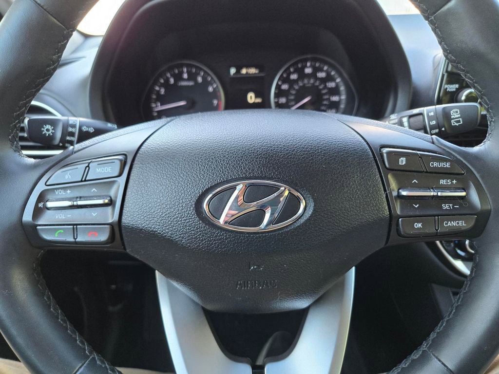 Used 2020 Hyundai Elantra GT w/ Style Package 02 FWD image 9