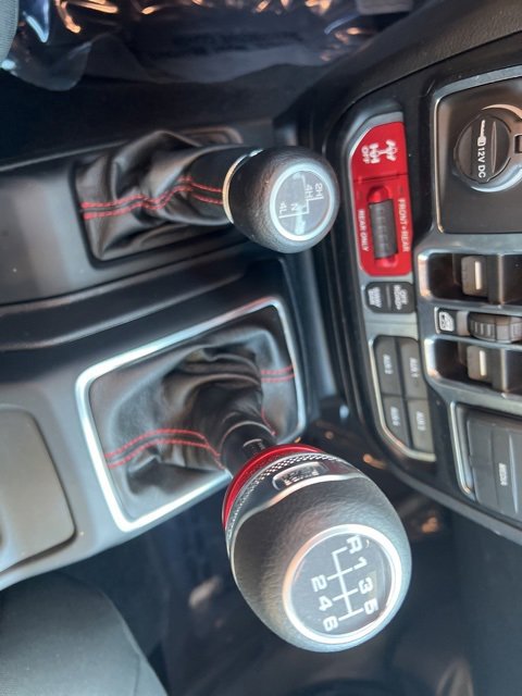 Used 2022 Jeep Gladiator Rubicon w/ LED Lighting Group image 32