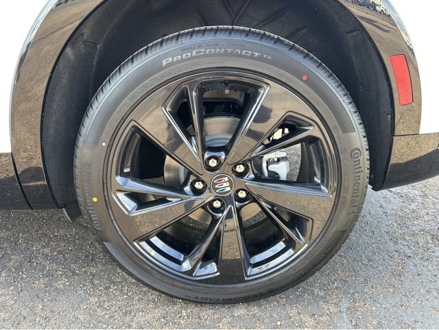New 2026 Buick Envision Sport Touring image 4