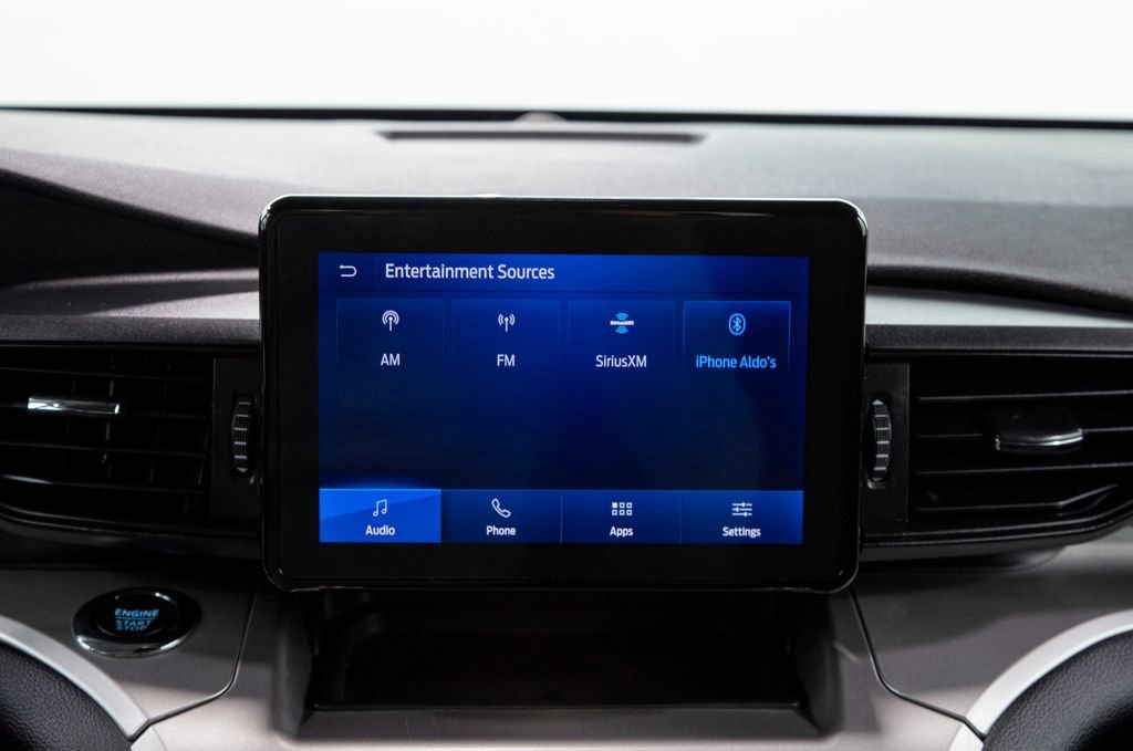 Used 2022 Ford Explorer XLT AWD/4WD image 29