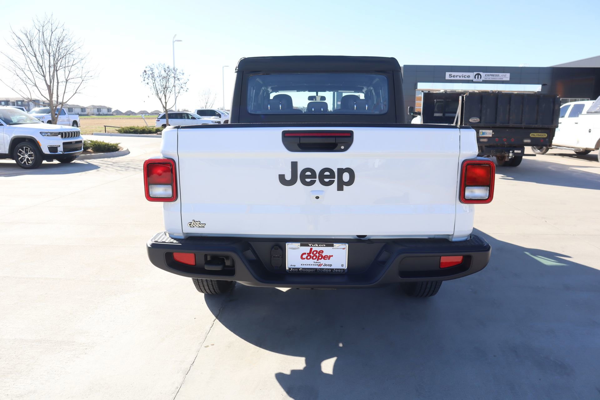 New 2026 Jeep Gladiator Sport image 20
