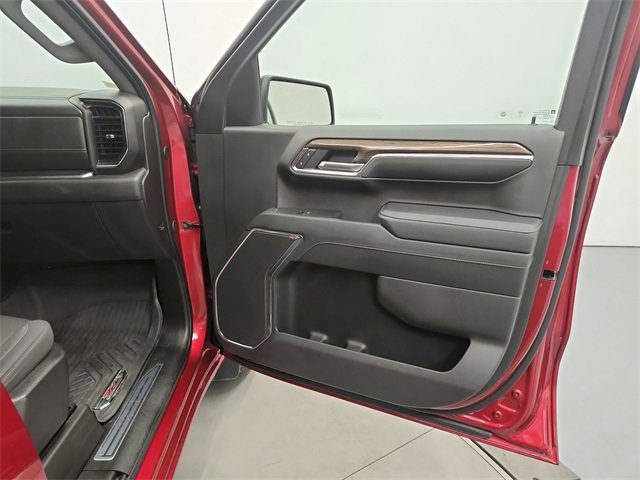 Used 2024 Chevrolet Silverado 1500 RST image 36