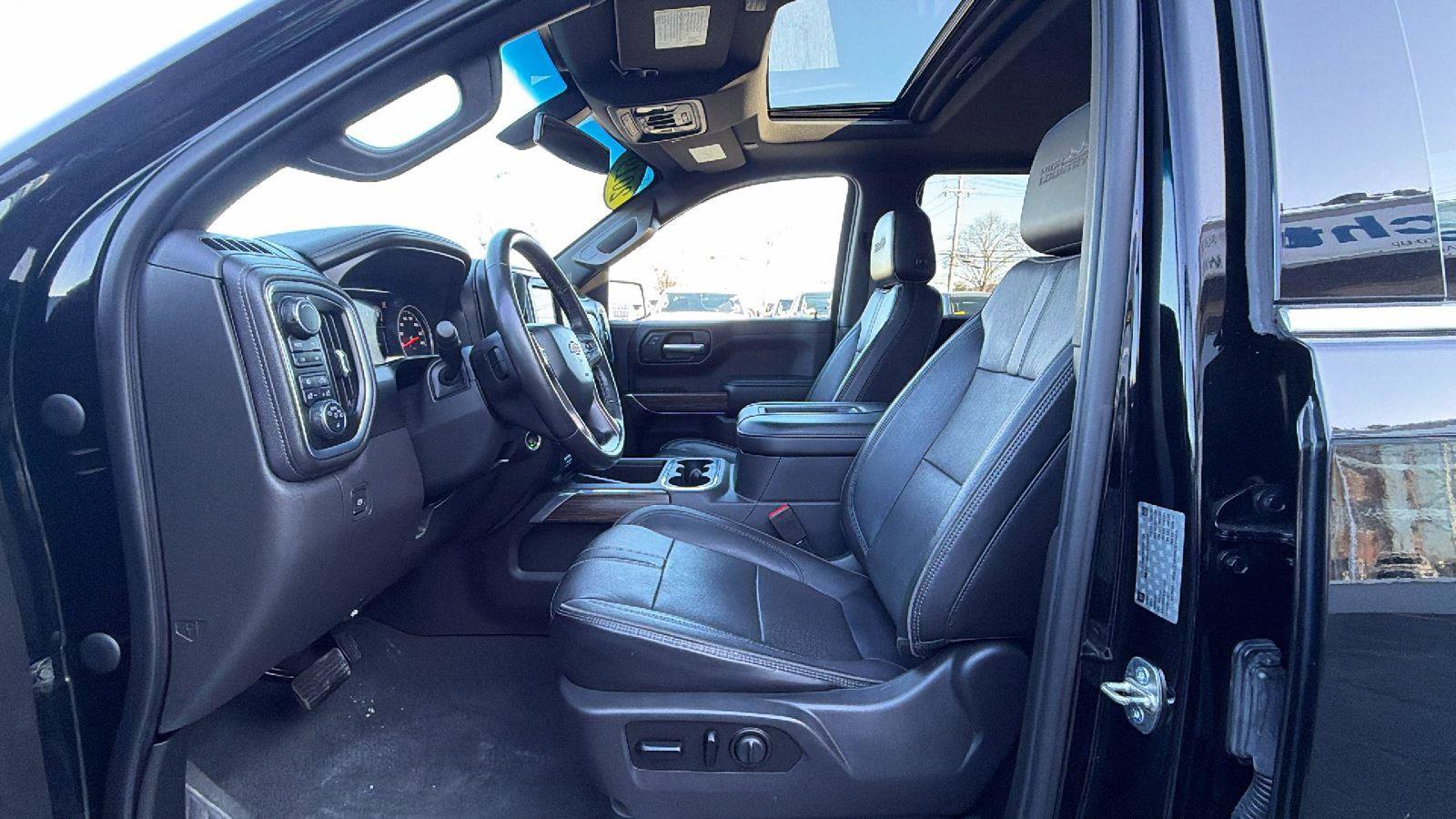 Certified 2019 Chevrolet Silverado 1500 High Country image 21