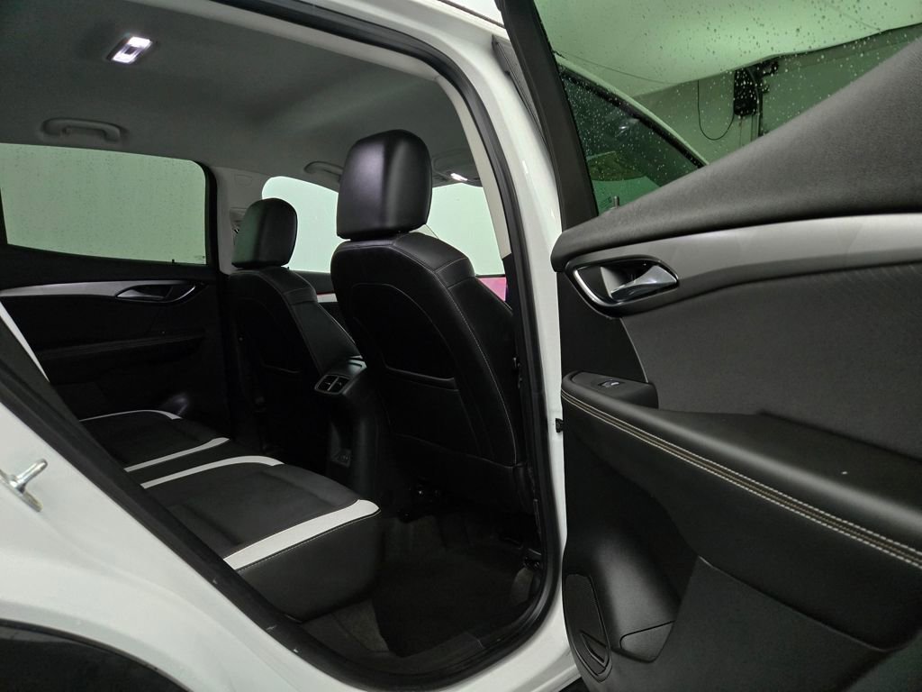 Used 2025 Buick Envision Sport Touring image 34