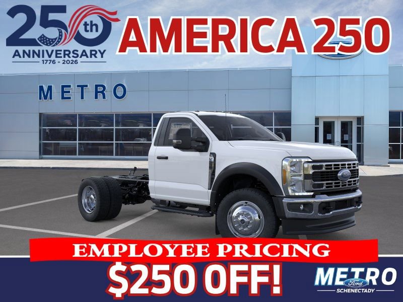 New 2025 Ford F550 4x4 Regular Cab Super Duty image 1