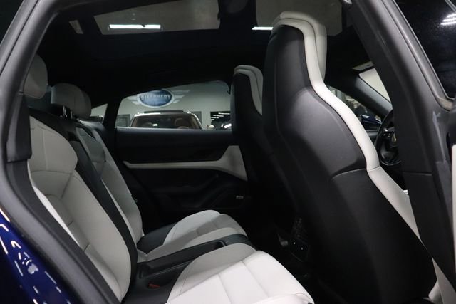 Used 2022 Porsche Taycan RWD image 19