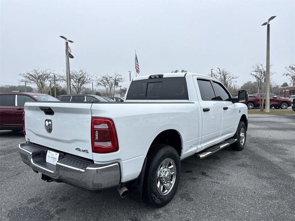 Used 2024 RAM 3500 Tradesman w/ Chrome Appearance Group image 3