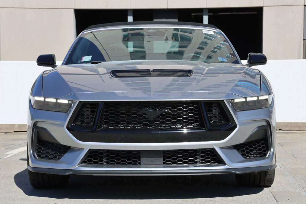 Used 2025 Ford Mustang GT Premium w/ GT Performance Package RWD image 11
