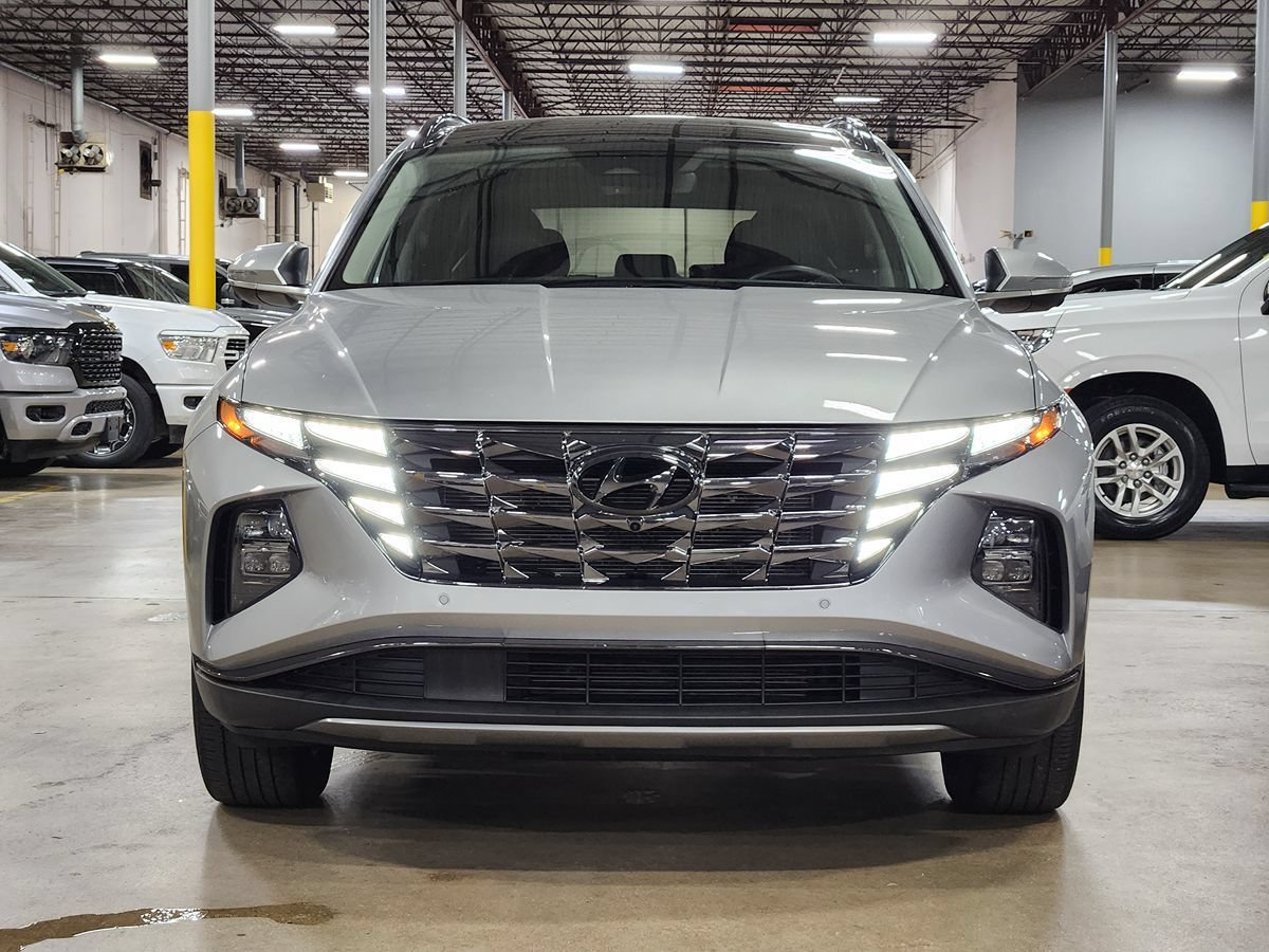 Used 2023 Hyundai Tucson Limited w/ Cargo Package FWD image 2