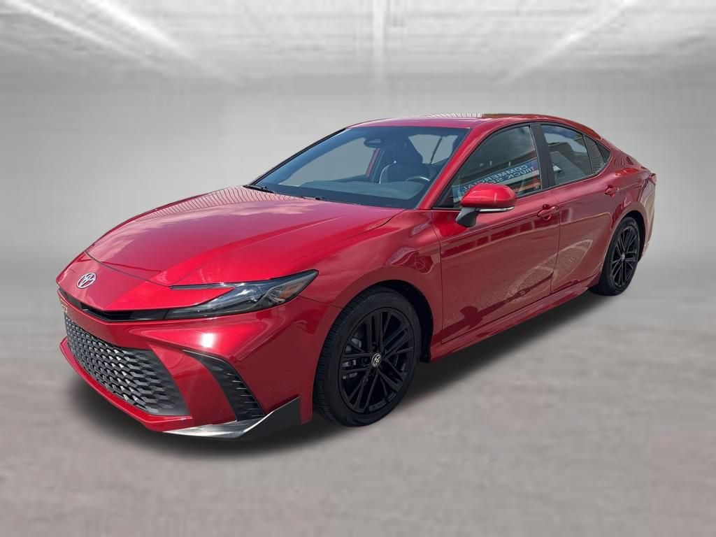 Used 2025 Toyota Camry SE FWD image 2
