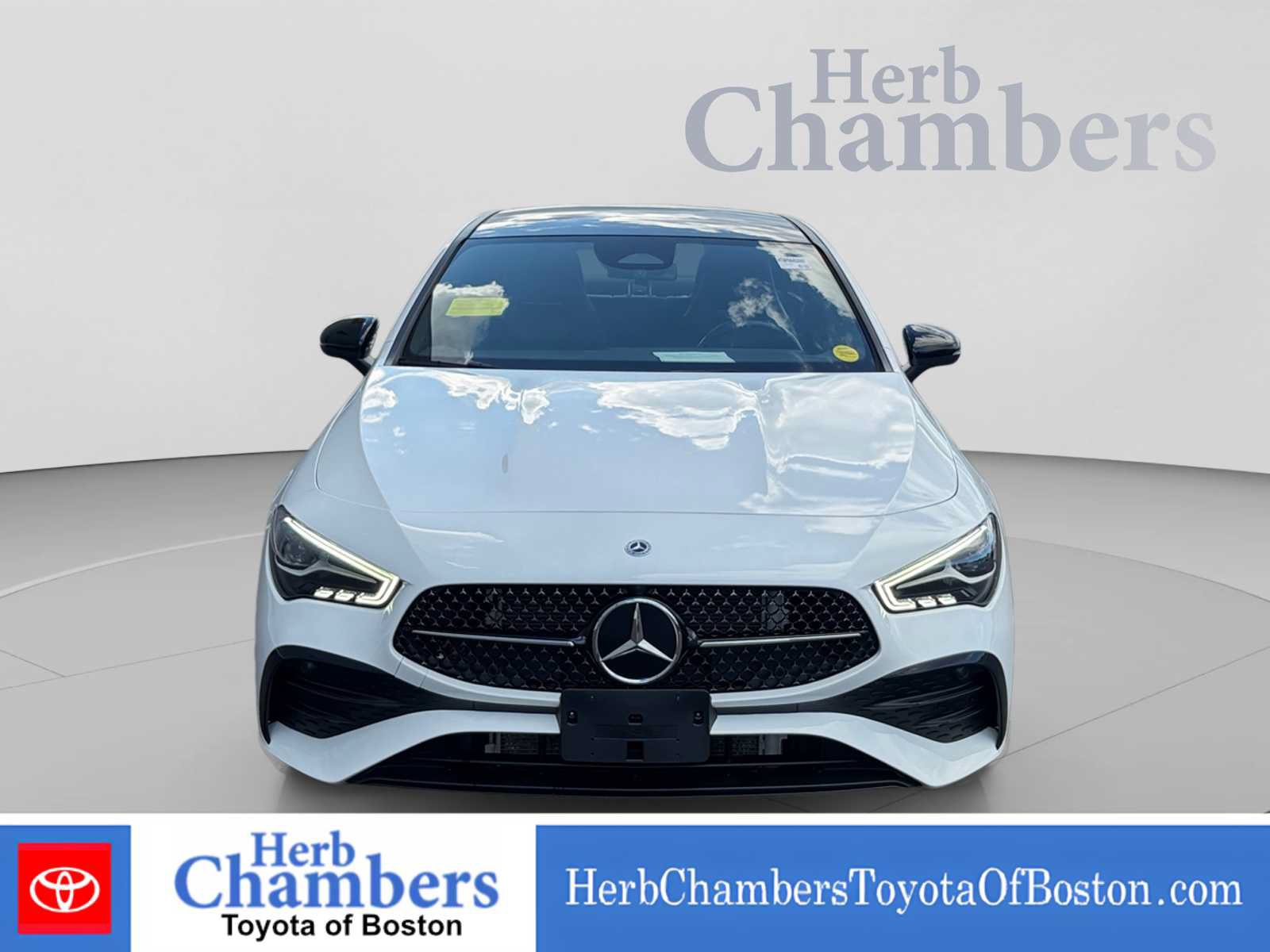 Used 2024 Mercedes-Benz CLA 250 4MATIC image 2