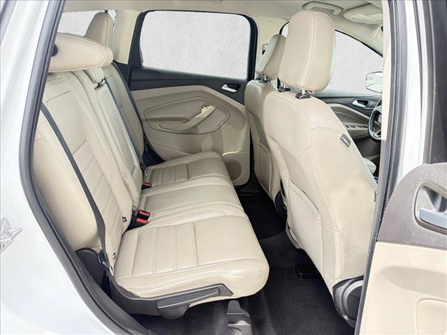 Used 2019 Ford Escape SEL AWD/4WD image 14
