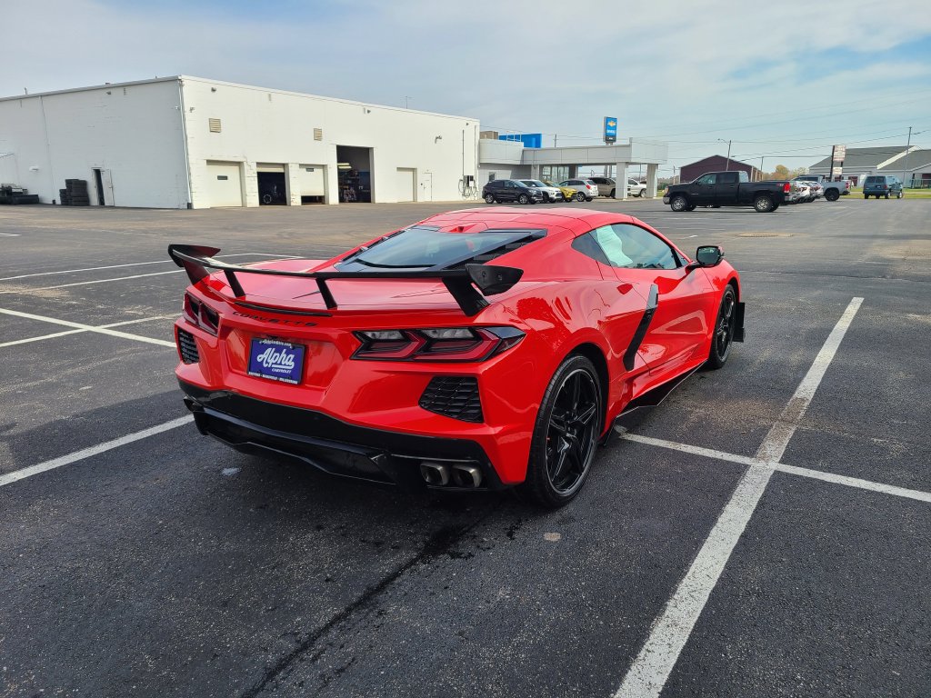 Used 2024 Chevrolet Corvette Stingray Preferred Cpe w/ 2LT RWD image 7