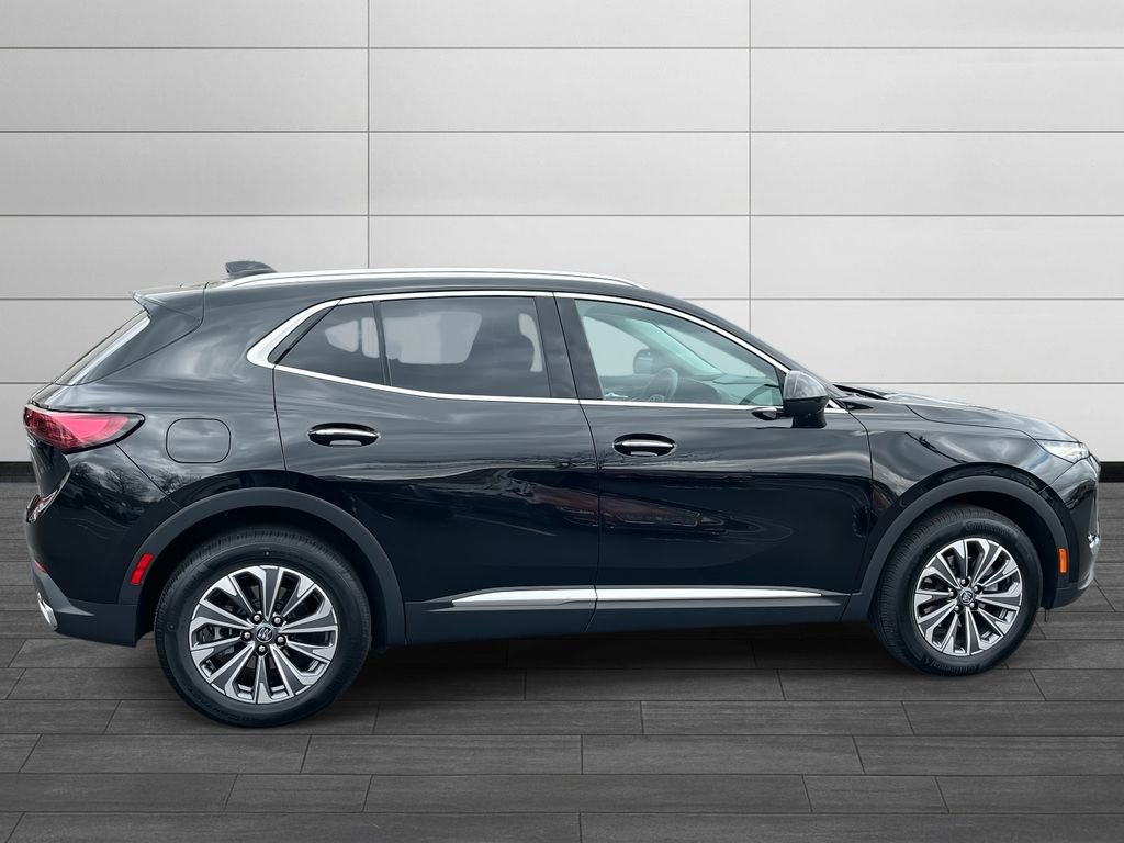 Used 2025 Buick Envision Preferred image 6