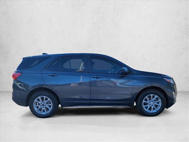 Used 2021 Chevrolet Equinox LS w/ LS Convenience Package FWD image 4