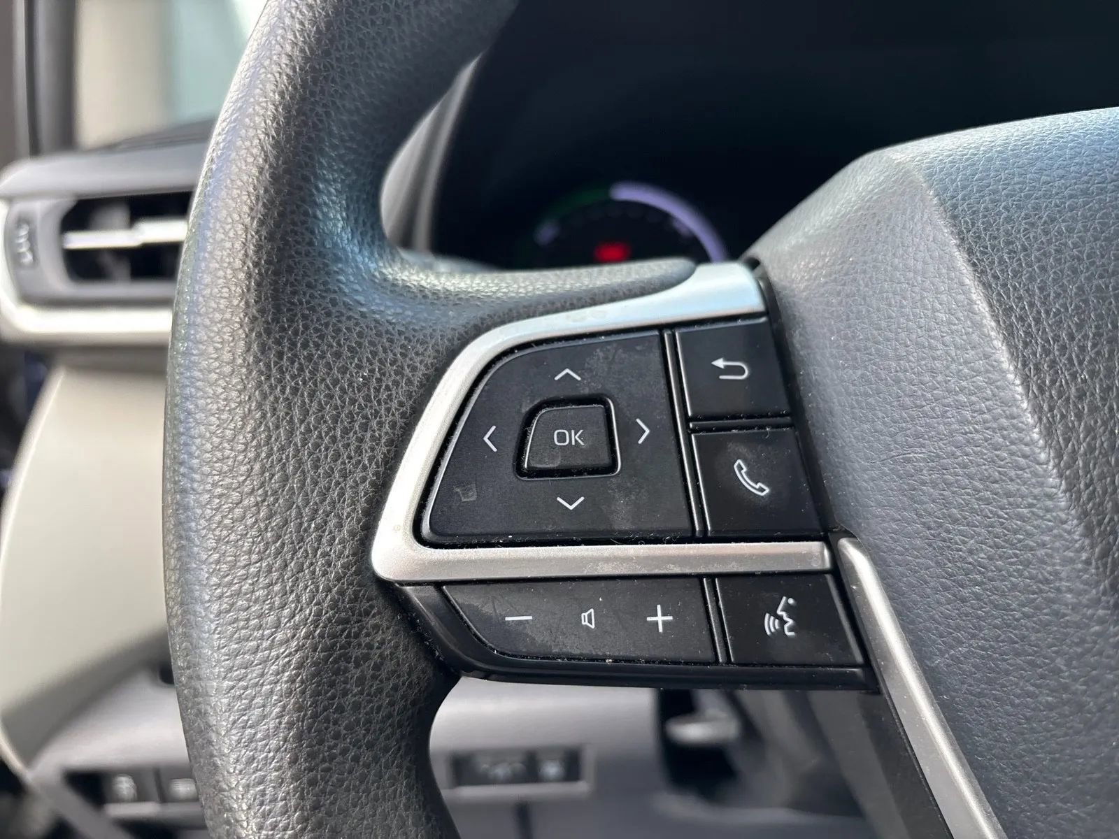 Used 2021 Toyota Sienna LE FWD image 17