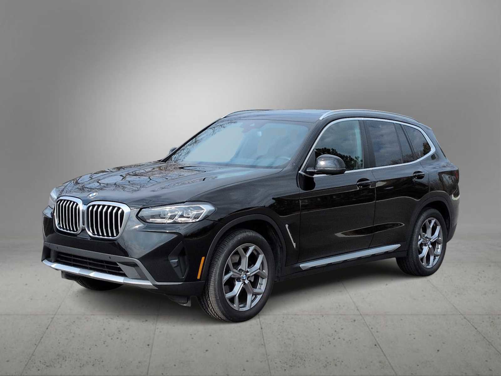 Certified 2023 BMW X3 xDrive30i w/ Premium Package AWD/4WD image 4