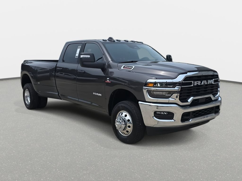 New 2026 RAM 3500 Big Horn AWD/4WD image 3