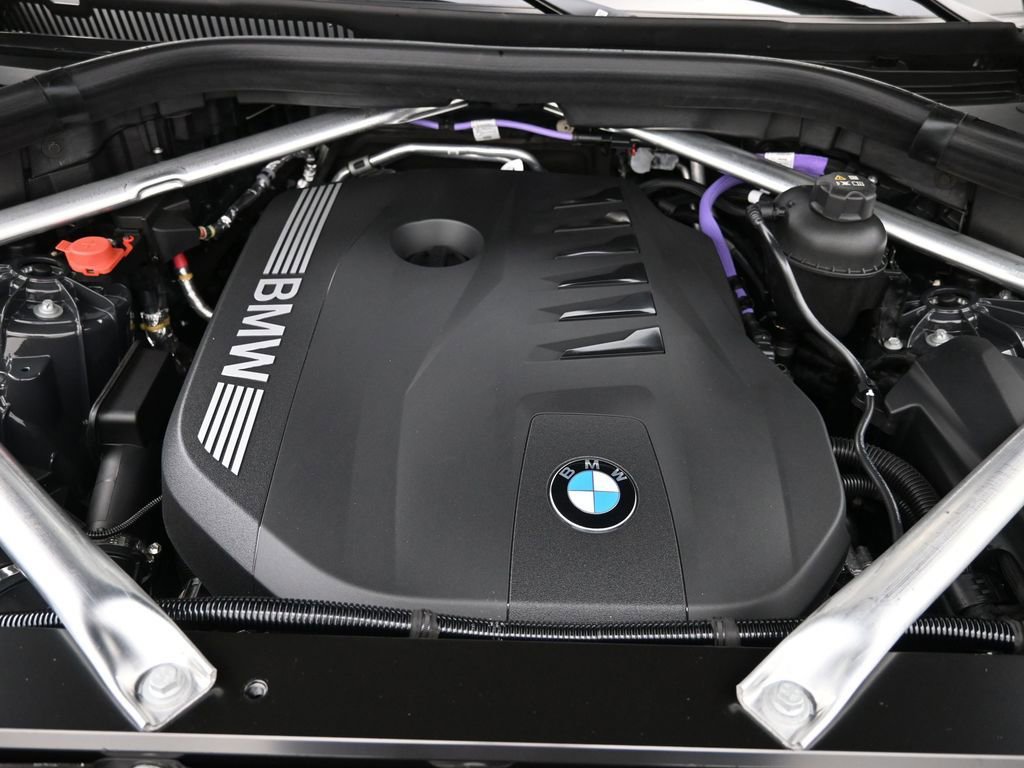 New 2026 BMW X5 sDrive40i w/ M Sport Package RWD image 18