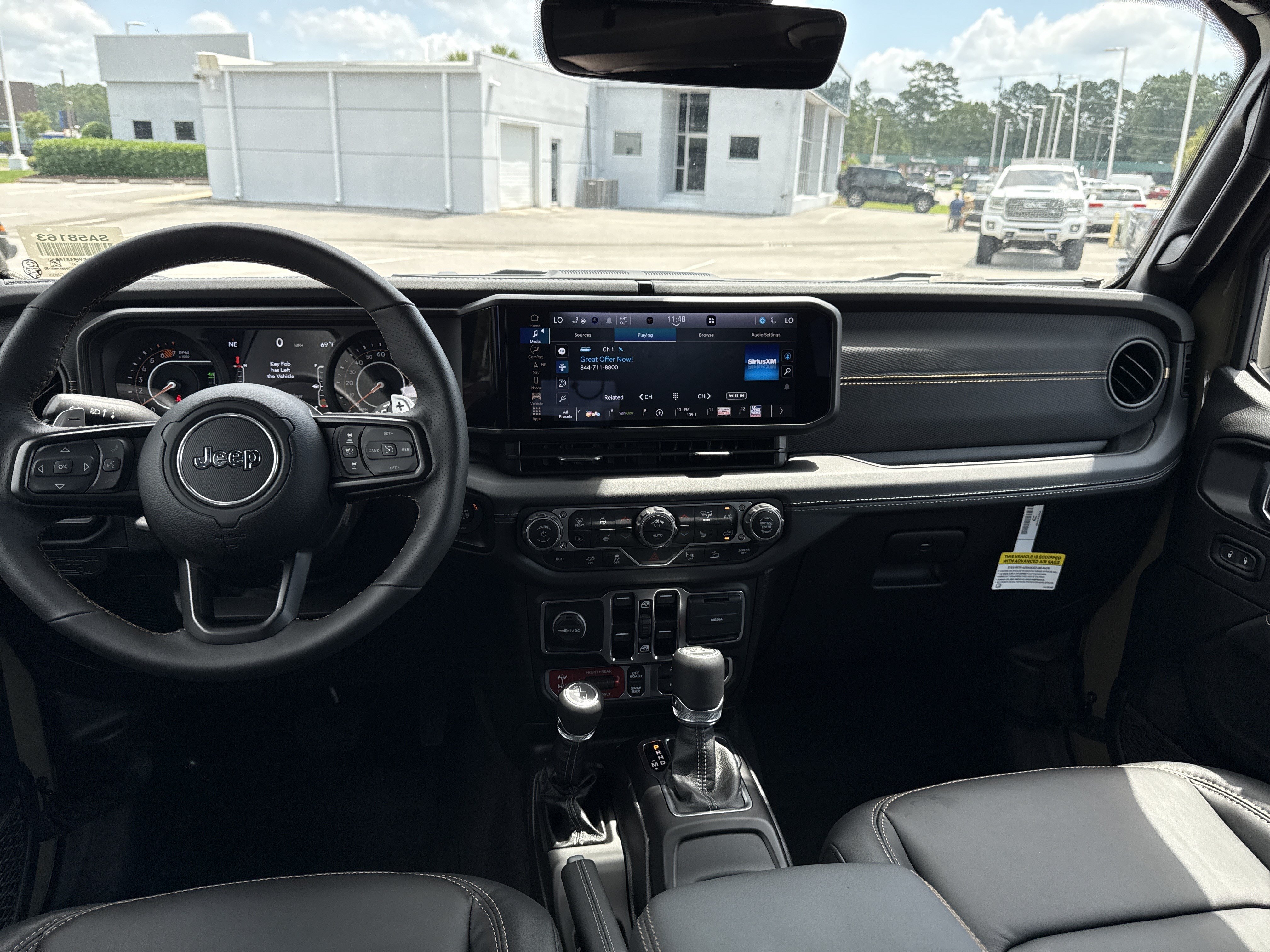 Certified 2025 Jeep Wrangler Unlimited Rubicon 392 AWD/4WD image 28