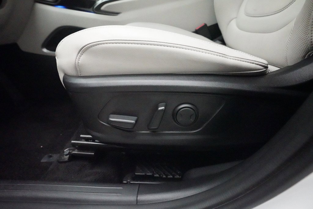 Used 2024 Hyundai Tucson Limited image 29