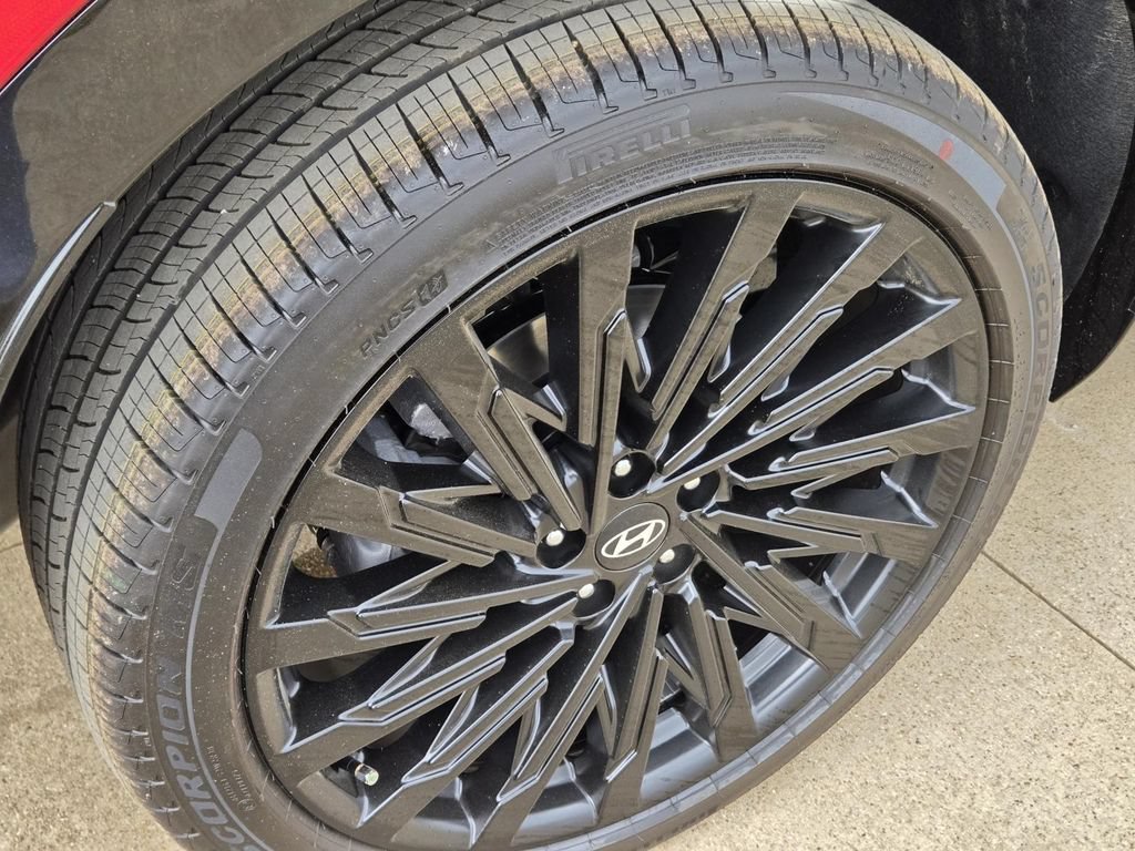 New 2026 Hyundai Santa Fe Calligraphy FWD image 5
