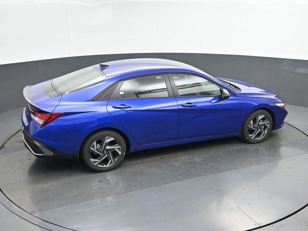 New 2025 Hyundai Elantra Sport image 37