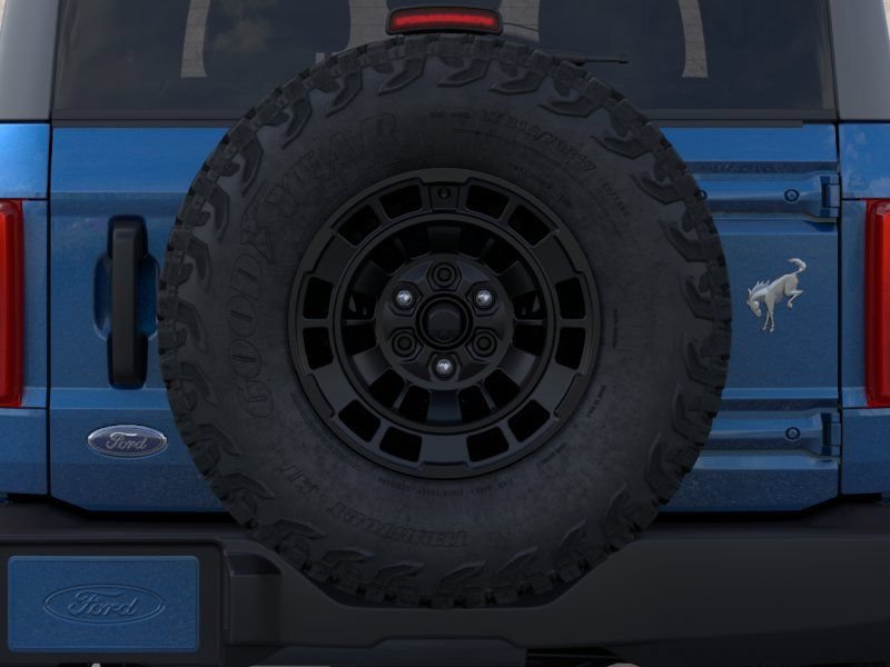 New 2026 Ford Bronco 2-Door AWD/4WD image 24