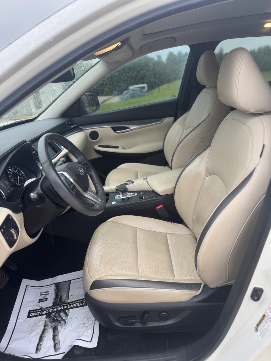 Used 2022 INFINITI QX50 Luxe image 4