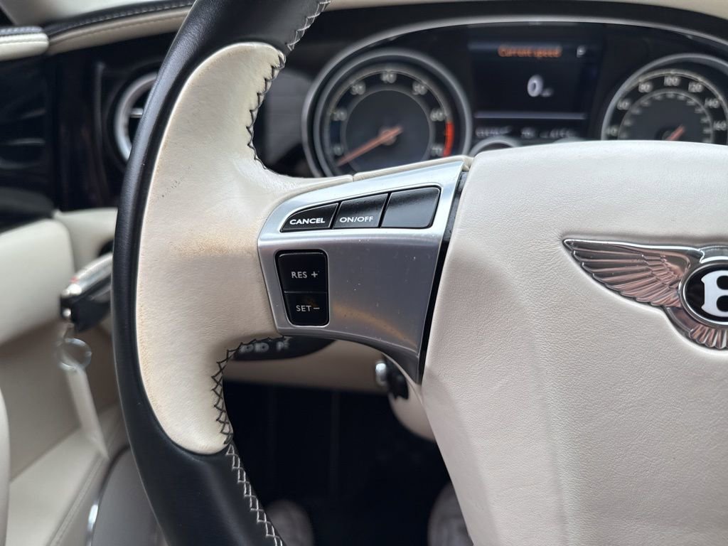 Used 2014 Bentley Flying Spur W12 image 20