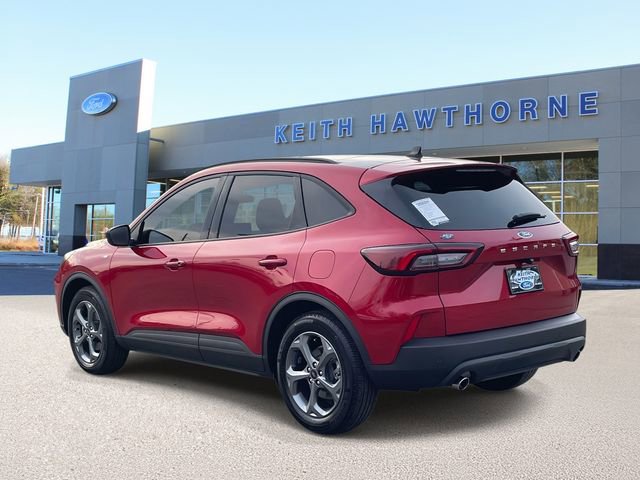 Certified 2025 Ford Escape ST-Line w/ Tech Pack #1 FWD image 4