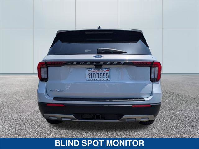 Certified 2025 Ford Explorer Active w/ Active Comfort Package RWD image 4