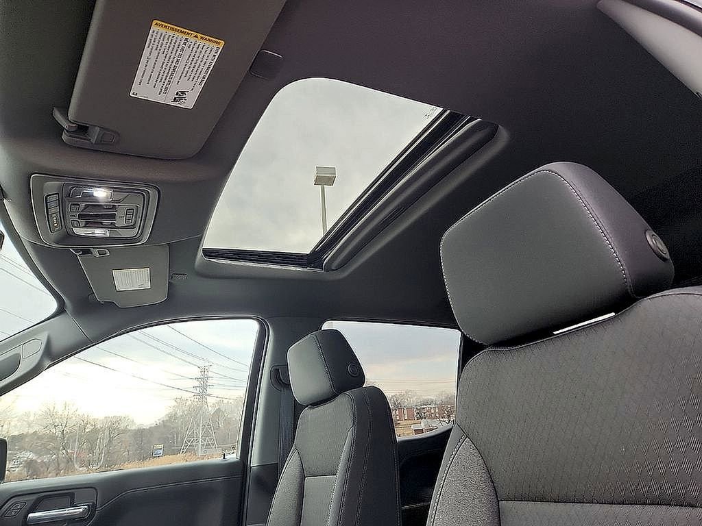 Used 2021 Chevrolet Silverado 1500 LT Trail Boss w/ Convenience Package II AWD/4WD image 14