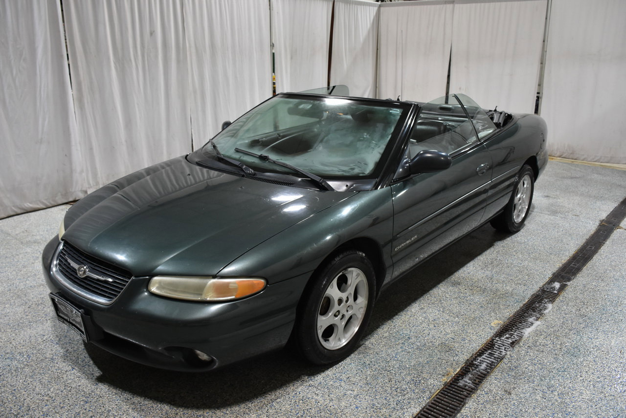 Used 2000 Chrysler Sebring JXI image 2