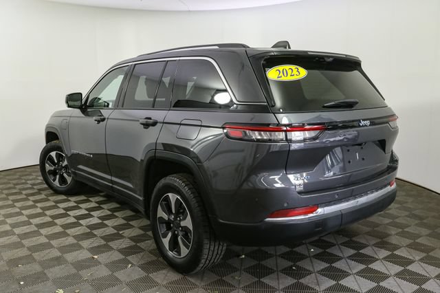 Used 2023 Jeep Grand Cherokee 4WD 4xe image 8