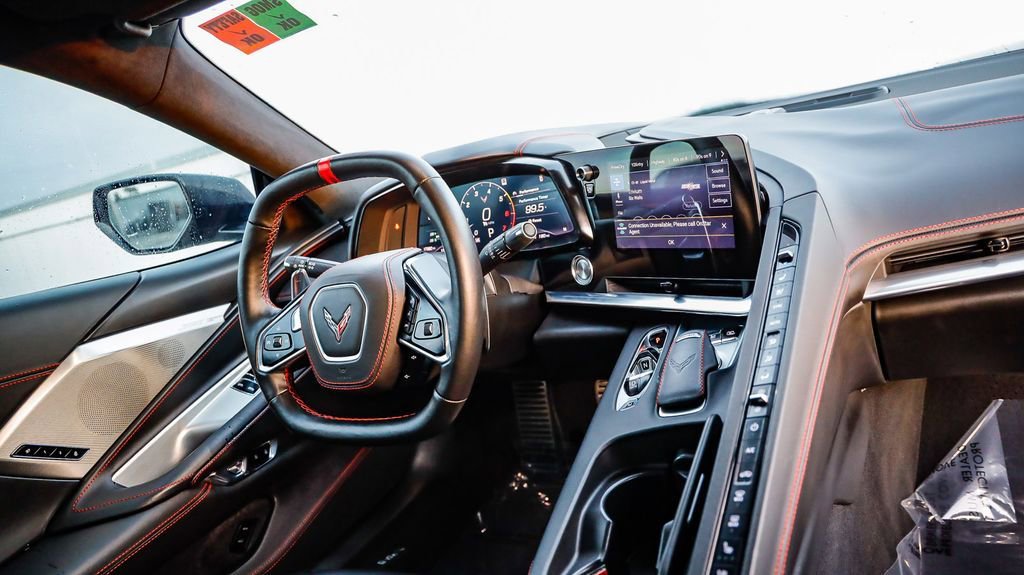 Used 2021 Chevrolet Corvette Stingray Premium Cpe w/ Z51 Performance Package image 15