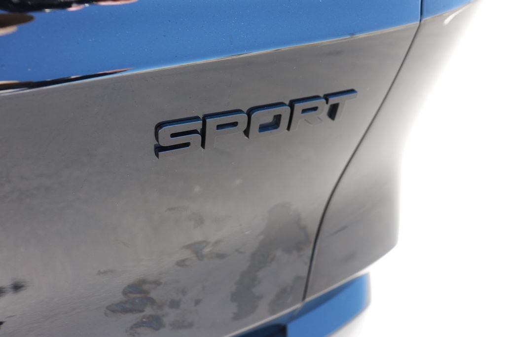 Used 2025 Honda CR-V Sport image 8