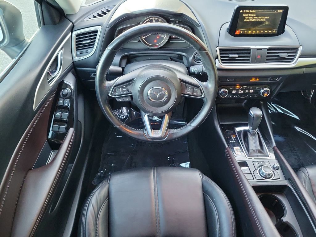 Used 2017 MAZDA MAZDA3 Touring image 14