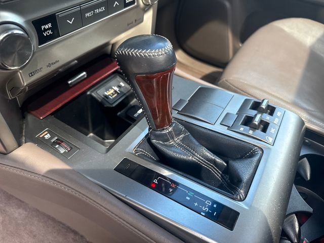 Used 2017 Lexus GX 460 Premium w/ Premium Package AWD/4WD image 24