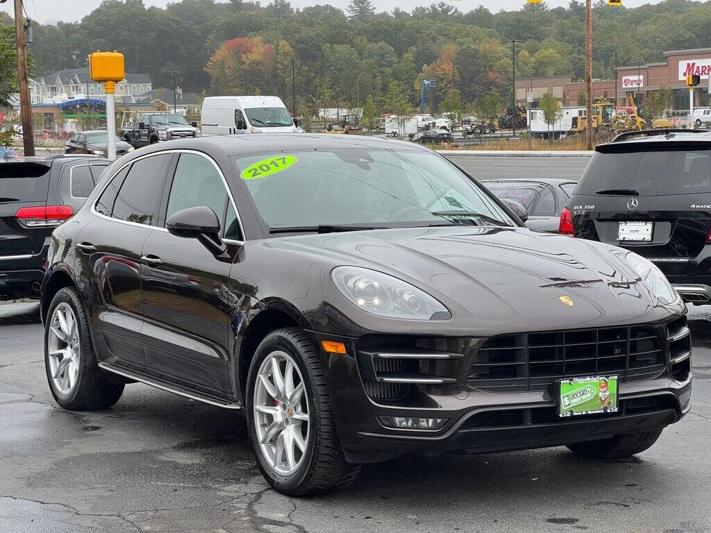 Used 2017 Porsche Macan Turbo image 7