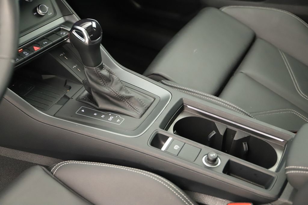 Used 2025 Audi Q3 2.0T Premium w/ Convenience Package image 17