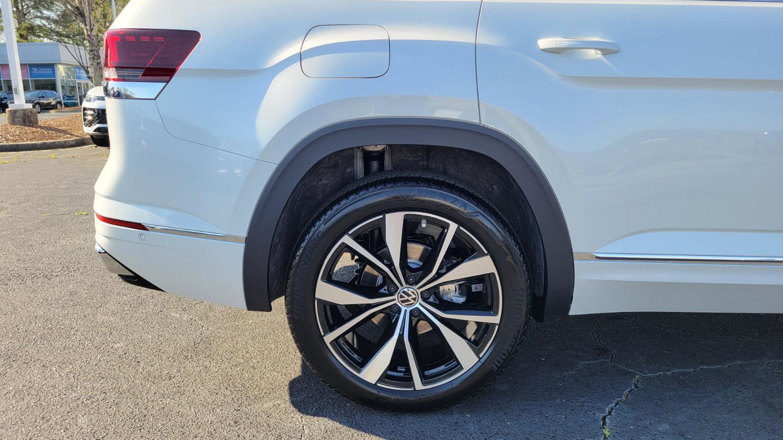 New 2026 Volkswagen Atlas SEL Premium R-Line image 15