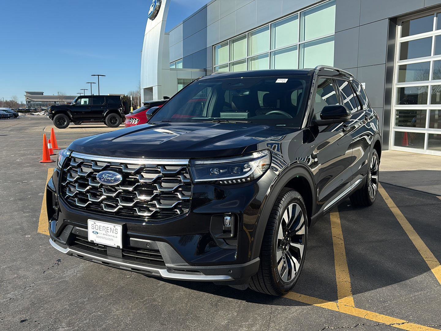 Used 2025 Ford Explorer Platinum w/ LUX Leather Package image 3