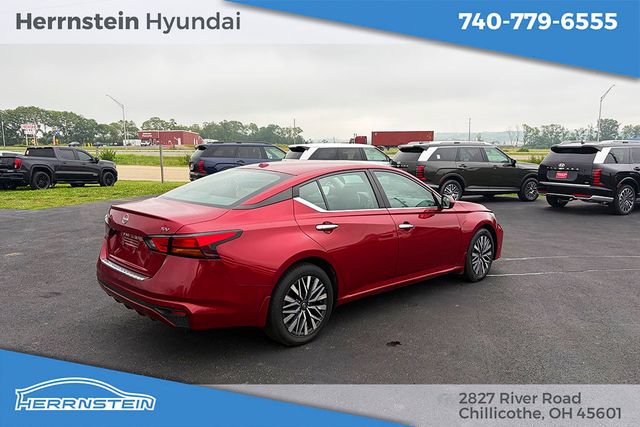 Used 2023 Nissan Altima 2.5 SV FWD image 30